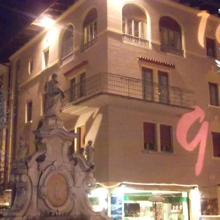 Appartaments Superior ,o Gardarco Apartment